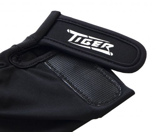 Перчатка бильярдная "Tiger-X" (черная) L