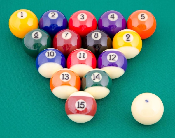 Комплект бильярдных шаров 57.2 мм "Aramith Premium"